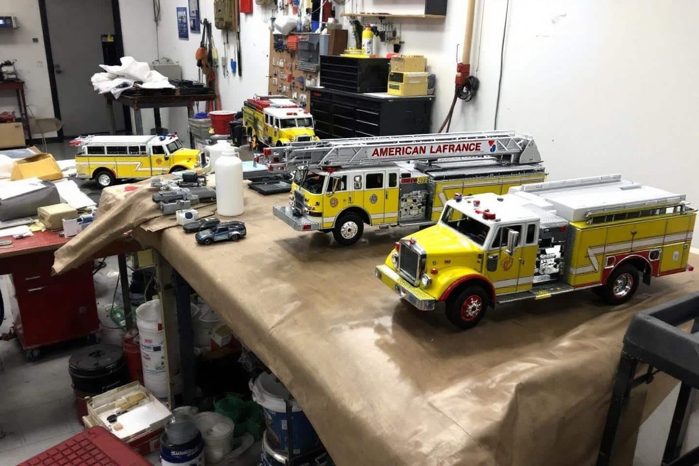 Camions American LaFrance pompiers d'occasion - maquettes et collection à vendre