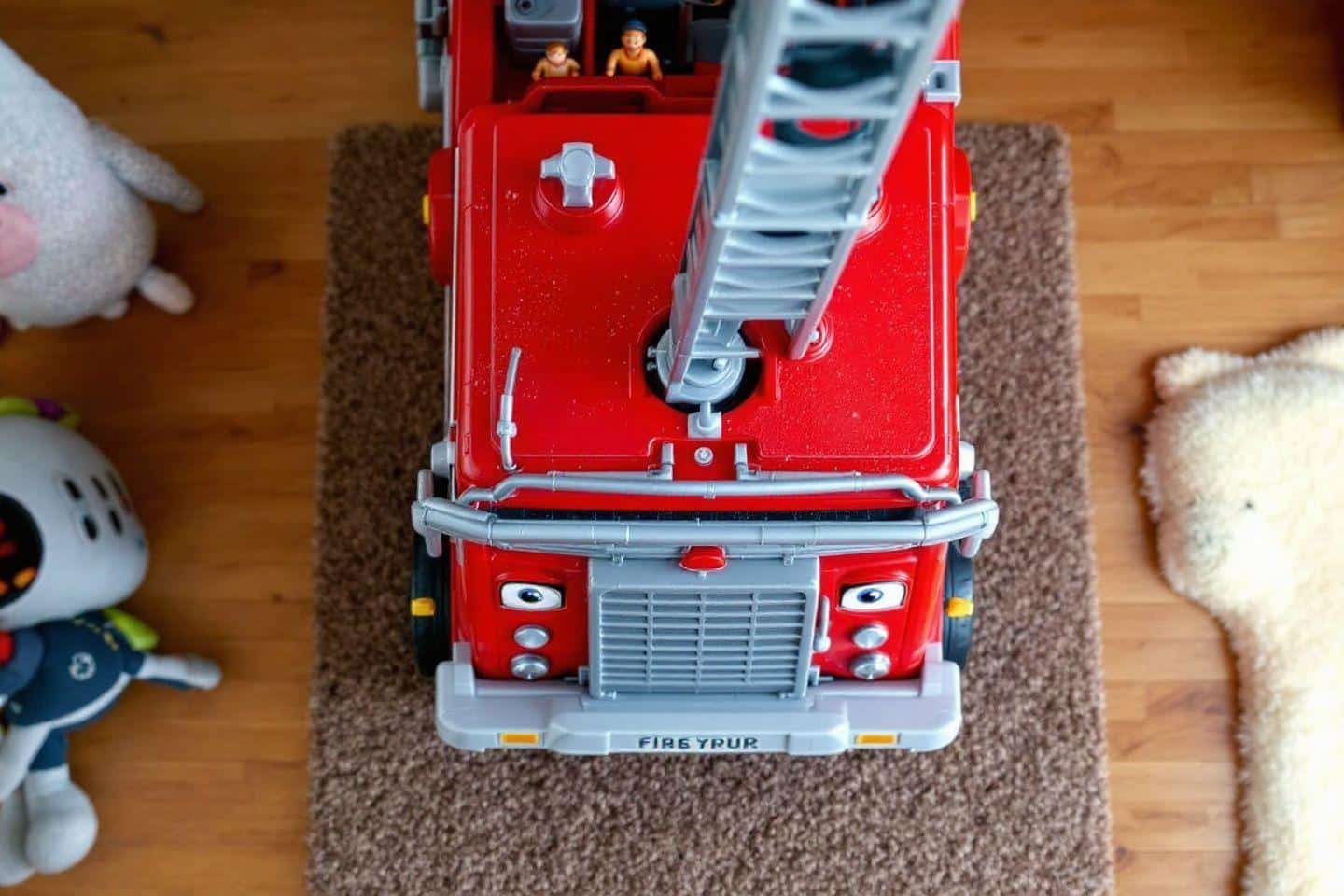 Comment dessiner un camion de pompier étape par étape facile pour enfants