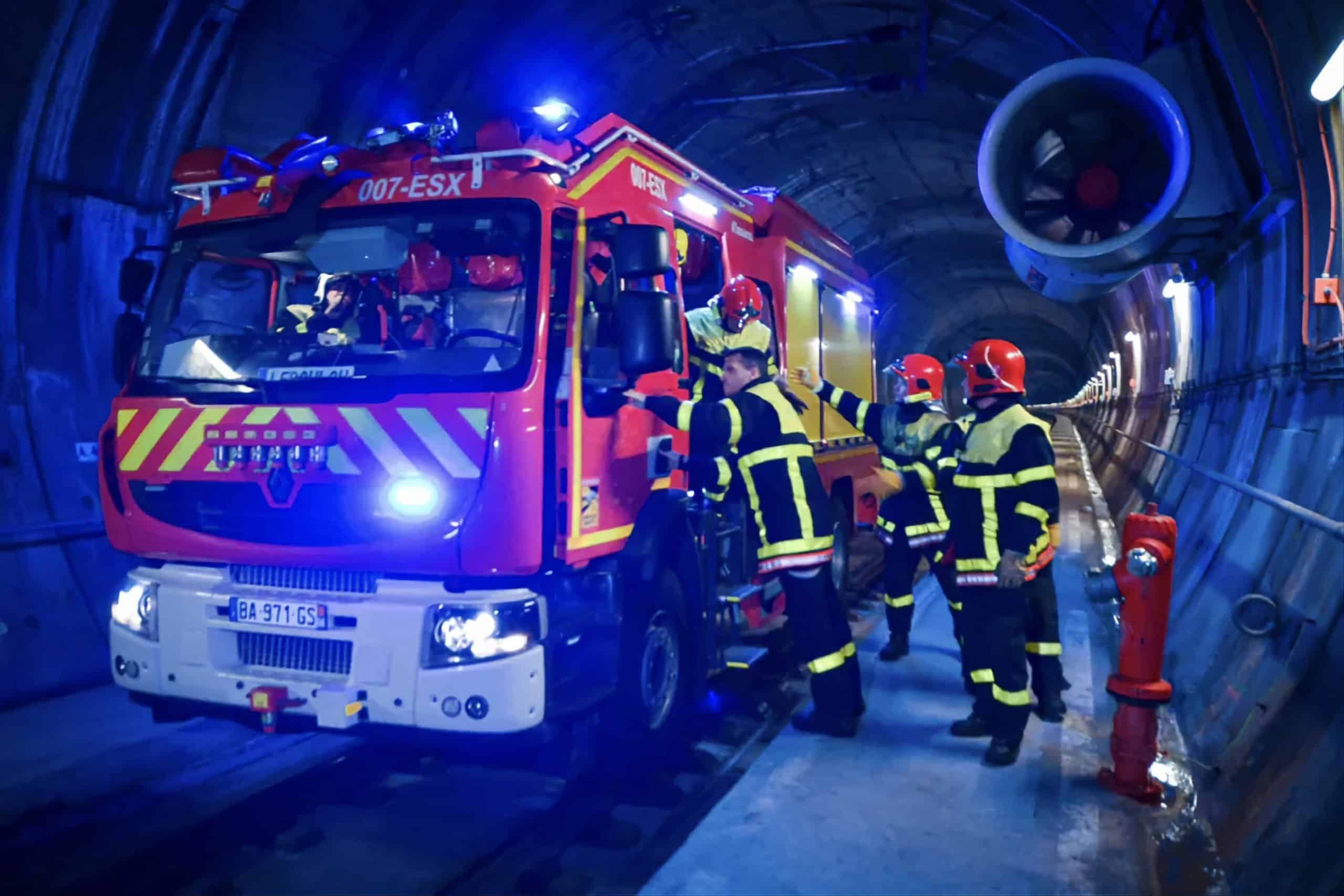 Est ce que les pompiers sont prioritaire ?