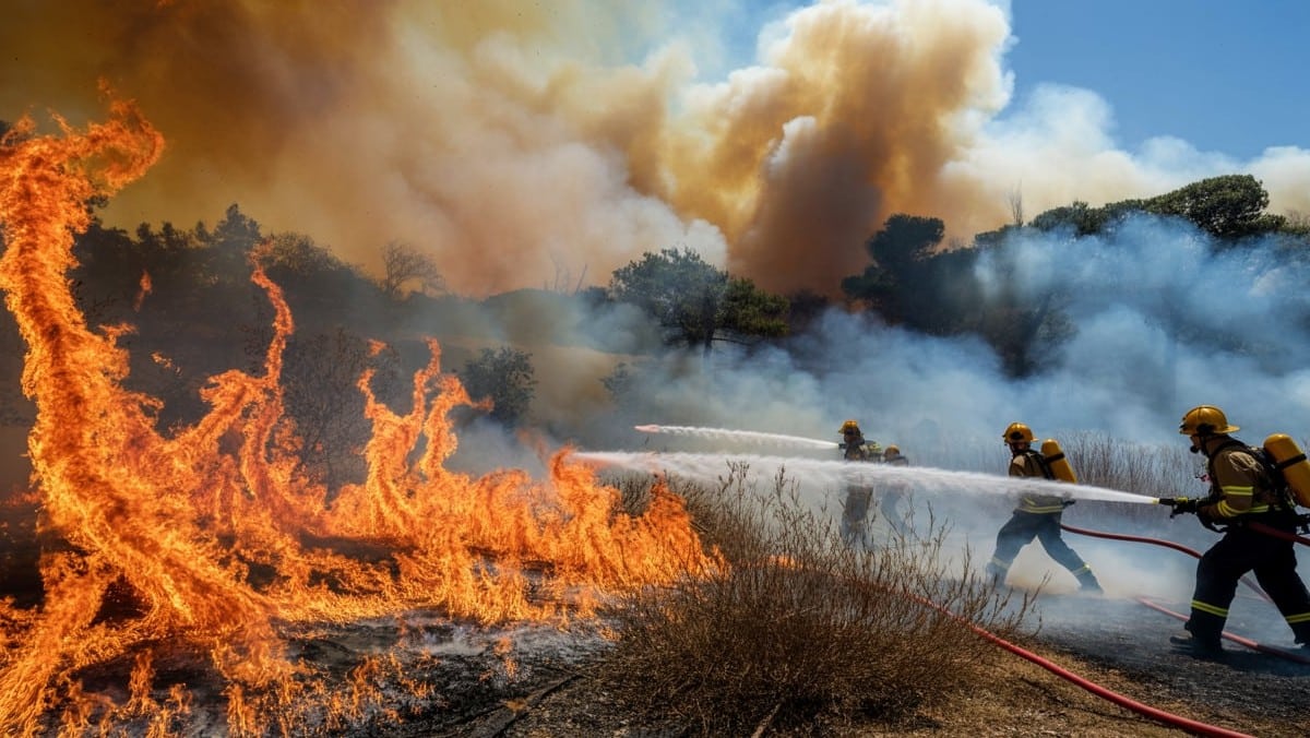 L’Aude en alerte : 70 sapeurs-pompiers maintiennent la lutte contre les foyers résiduels