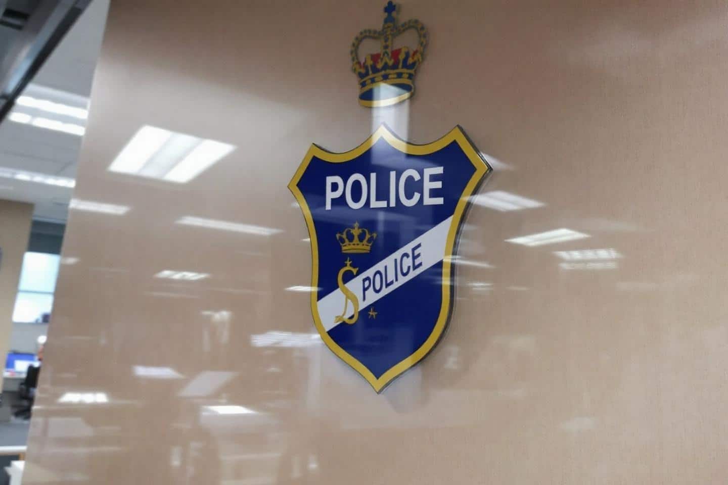 Préfecture de police de Paris : logo officiel et services de l'État