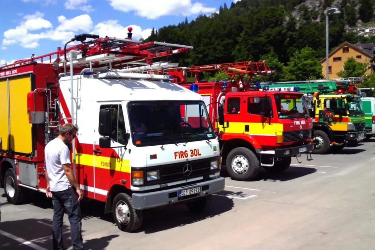 Incroyable : Les pompiers font une énorme vente aux enchères dans les Pyrénées Atlantiques
