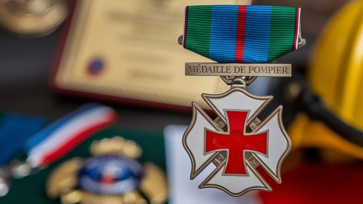 Médaille de pompier française